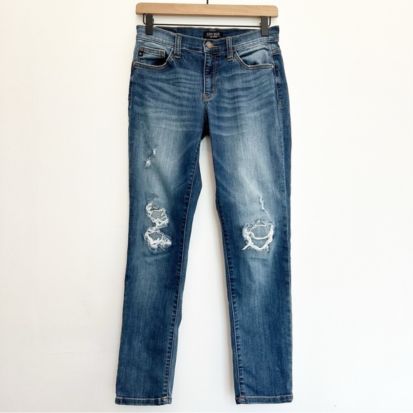 Judy Blue Boyfriend Fit Jeans Distressed Destroyed Medium
Wash 3, 26 JB8284MD - Picture 1 of 8